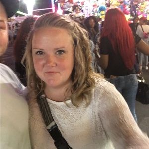 Meet your Posher, Jennifer